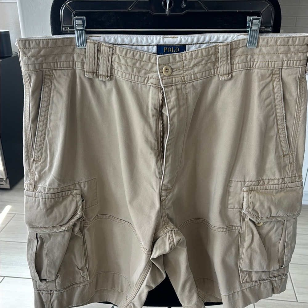 Polo by Ralph Lauren Men's Tan Gellar Shorts - Size 40